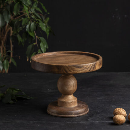 Ağaç Ayaklı Sunum Tabağı – Ceviz